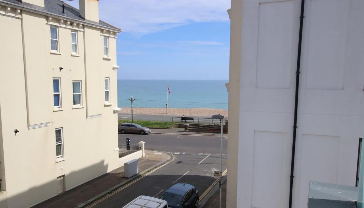 Modern Home For Small Groups By Stones Throw Apartments - Free Parking - Sea View Worthing Eksteriør bilde